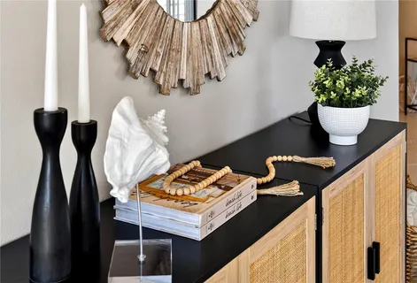 $575,000 | 5950 Pelican Bay Plaza South, Unit 2E, Gulfport, FL 33707