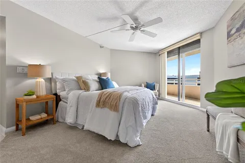 $575,000 | 5950 Pelican Bay Plaza South, Unit 2E, Gulfport, FL 33707