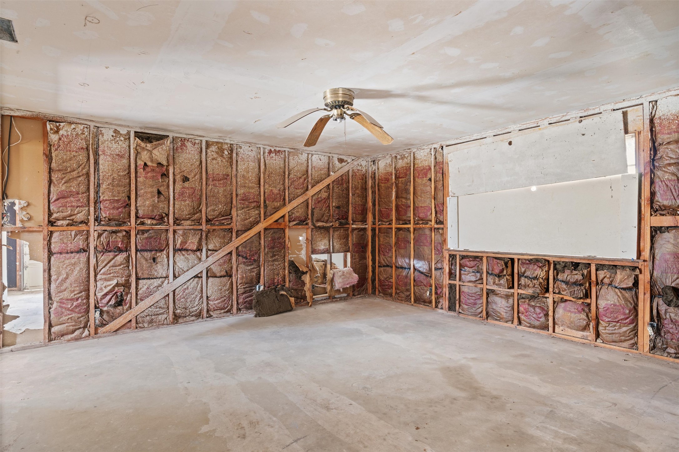 43 Morgan's Point Boulevard Belton, TX 76513 - Photo 7 of 28