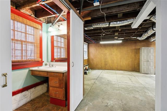 4500 South Rocheblave Street New Orleans, LA 70125 - Photo 15 of 28