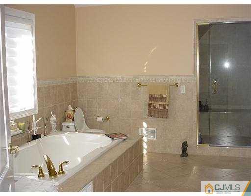 310 Rahway Road Edison, NJ 08820 - Photo 16 of 22 Gallery Image 16