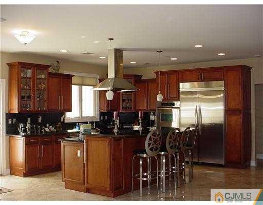 310 Rahway Road Edison, NJ 08820 - Photo 3 of 22 Gallery Image 3