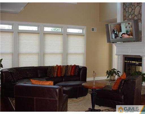 310 Rahway Road Edison, NJ 08820 - Photo 5 of 22 Gallery Image 5
