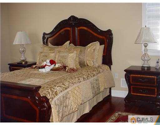 310 Rahway Road Edison, NJ 08820 - Photo 10 of 22 Gallery Image 10