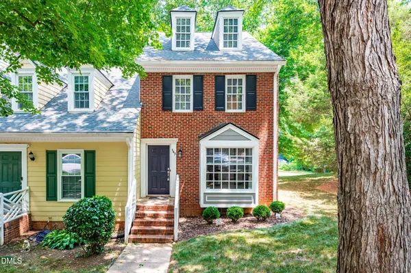 $347,000 | 143 Hedgerow Court, Cary, NC 27513