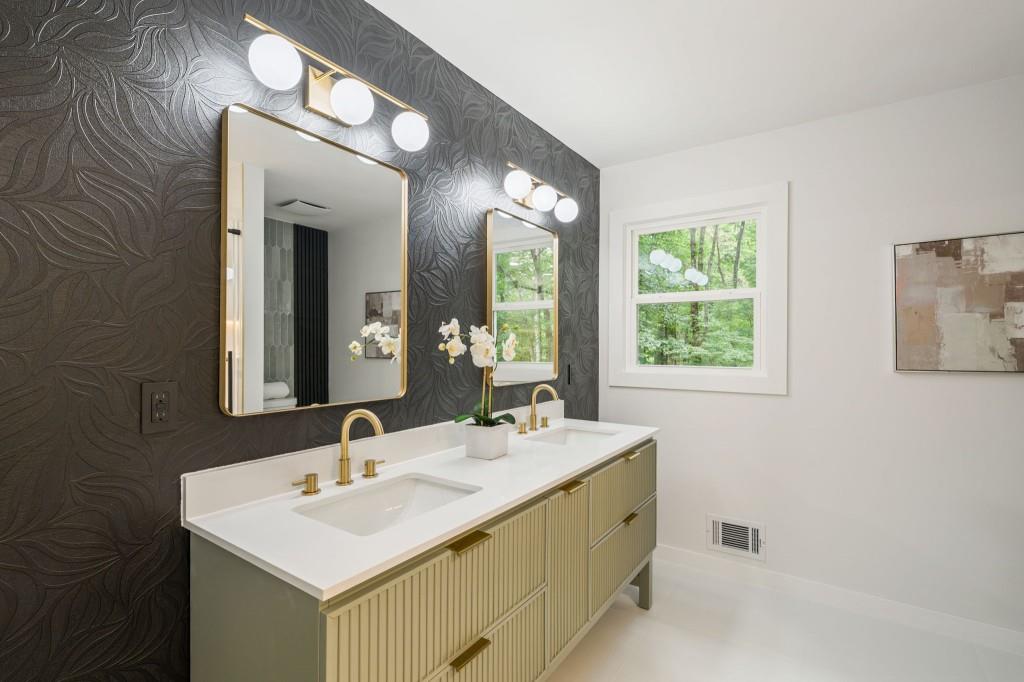 8140 Habersham Waters Road Sandy Springs, GA 30350 - Photo 26 of 73 Gallery Image 26