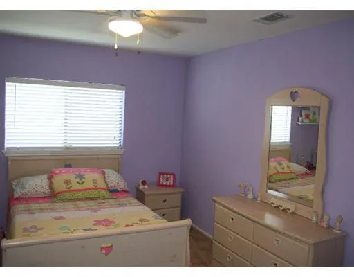 $1,495 | 906 St Bartholomew Street, Corpus Christi, TX 78418