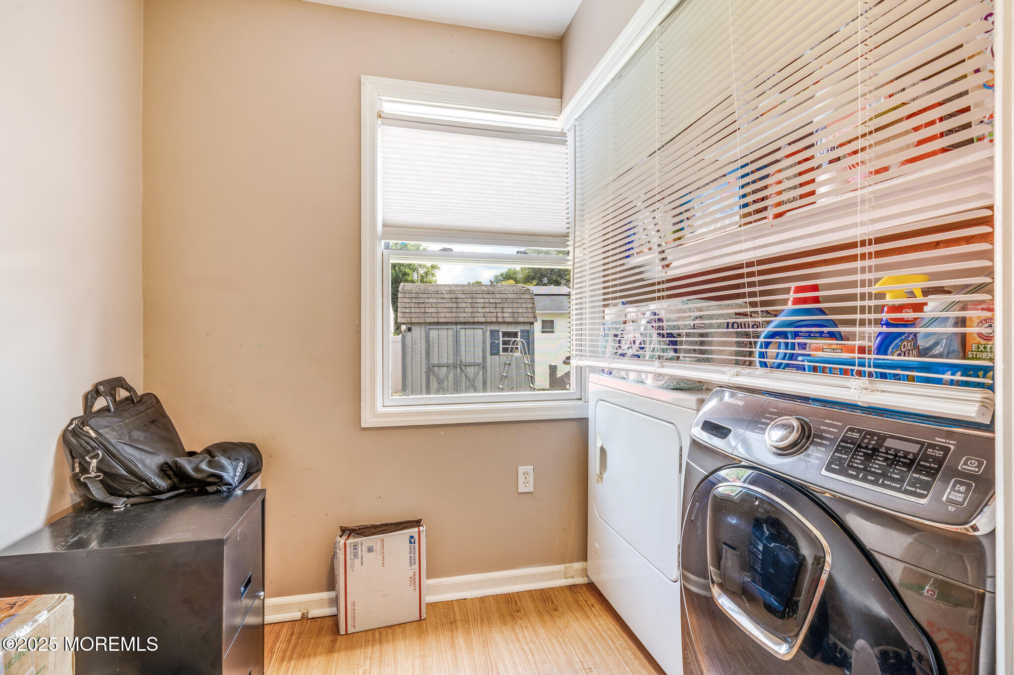 207 Delaware Avenue Cliffwood, NJ 07721 - Photo 10 of 22 a utility room with dryer and washer