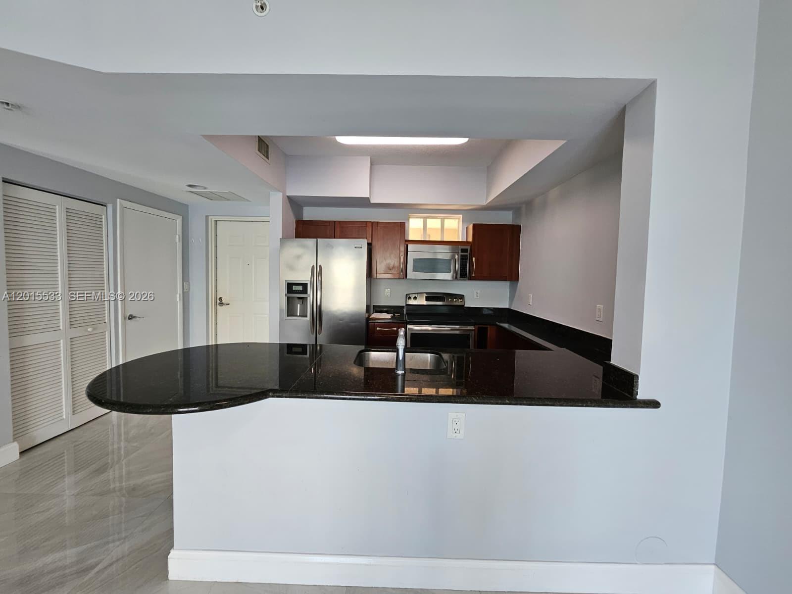 7270 Southwest 88th Street, Unit B202 Miami, FL 33156 - Photo 7 of 19