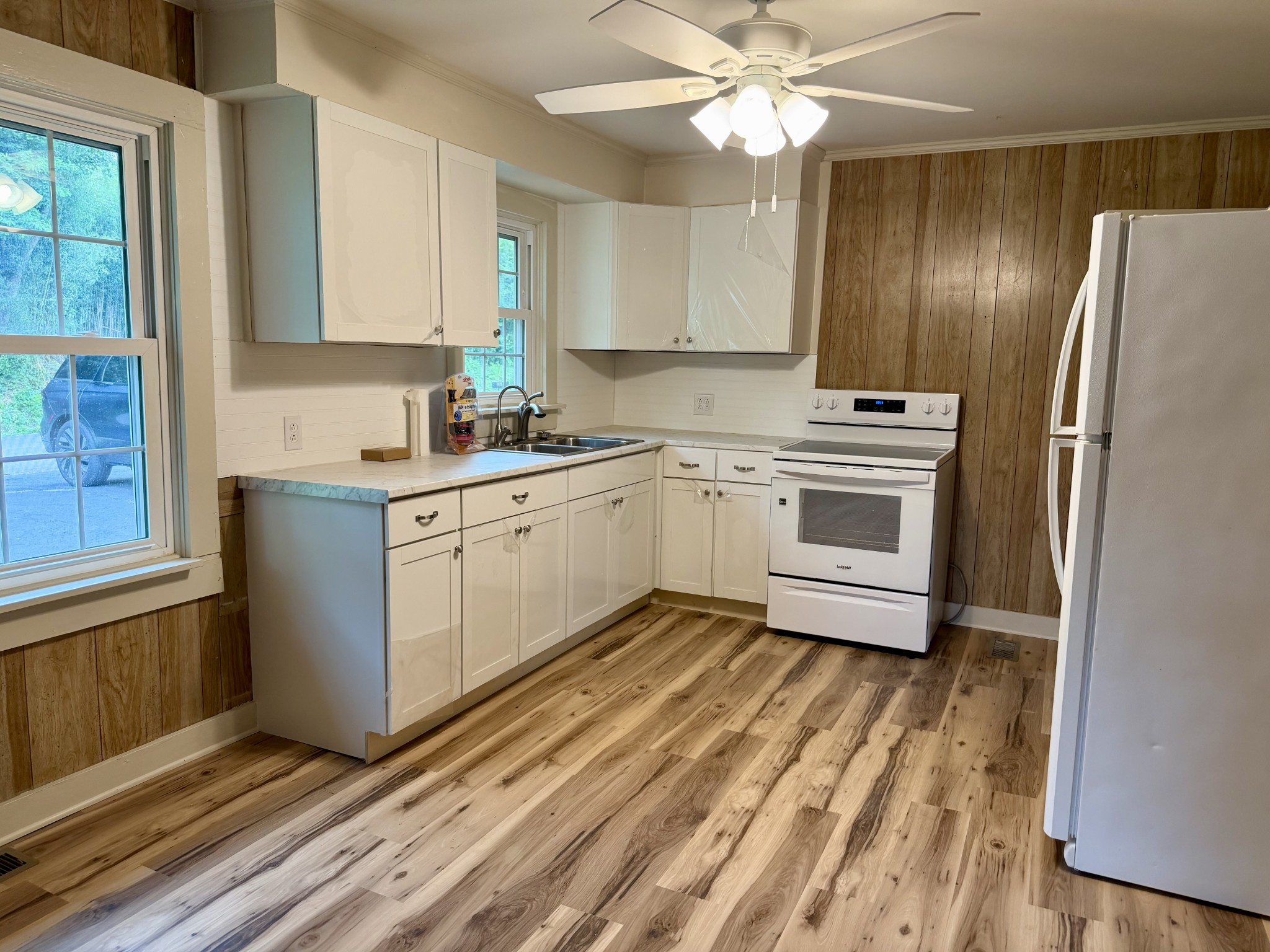 403 Old Morrison Road McMinnville, TN 37110 - Photo 11 of 21