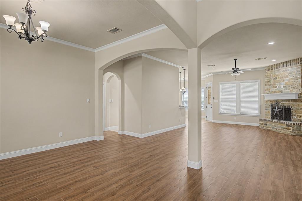 143 Wrigley Drive Springtown, TX 76082 - Photo 10 of 38 Open Concept living