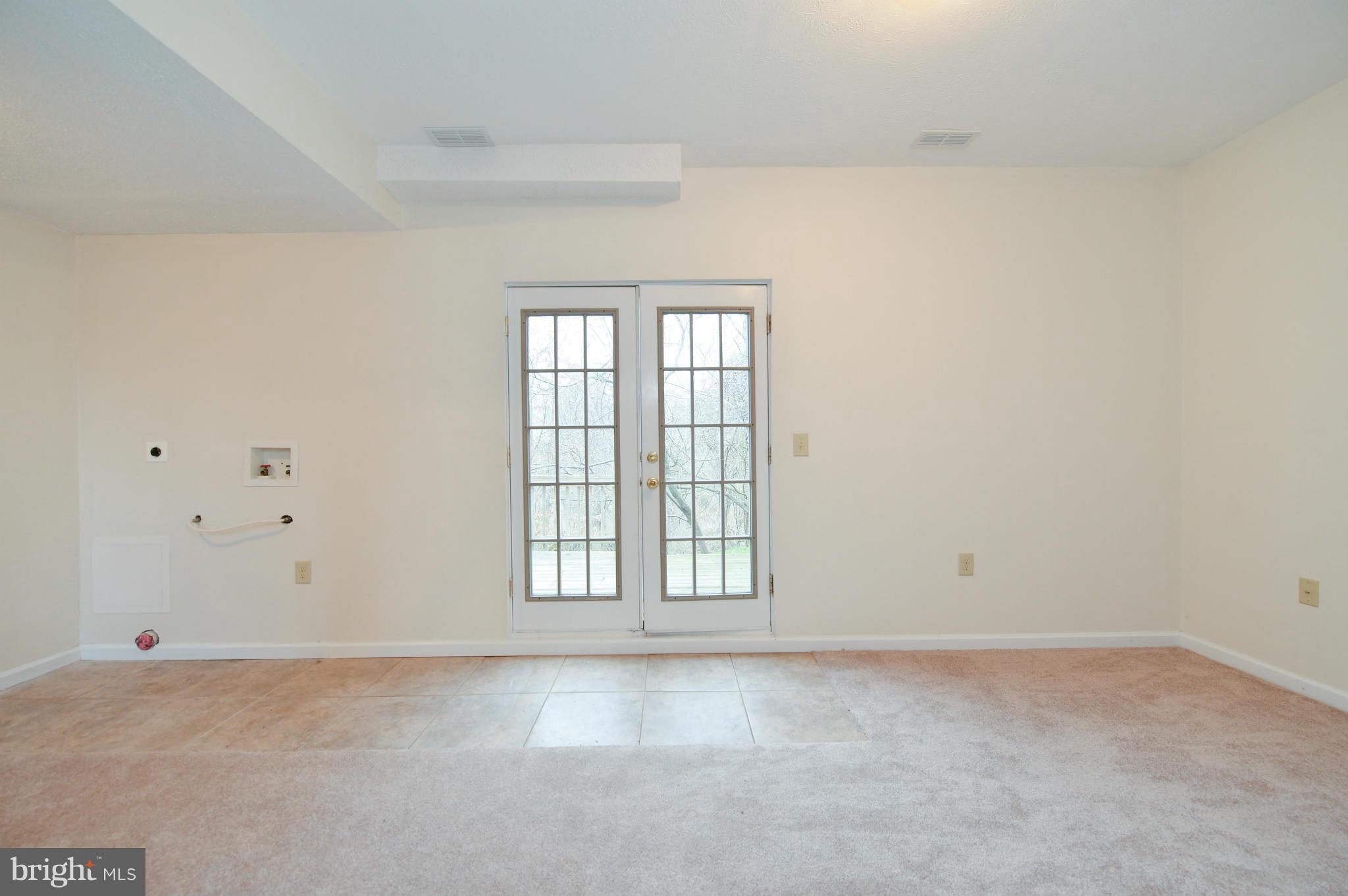 201 Mason Runn Lane Rising Sun, MD 21911 - Photo 13 of 19 WALK OUT TO LARGE DECK