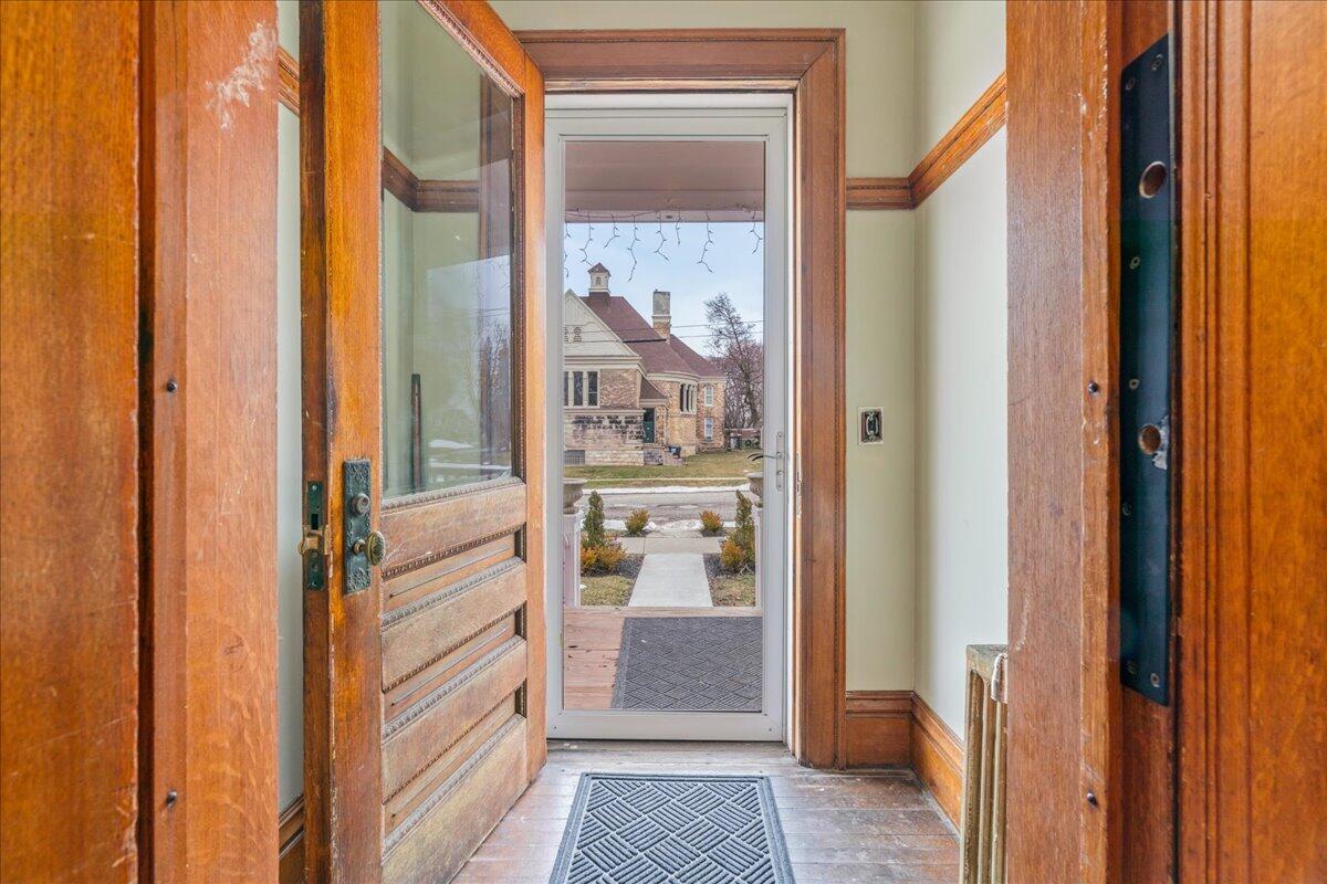 461 5th Street Manistee, MI 49660 - Photo 20 of 89 East side entry door