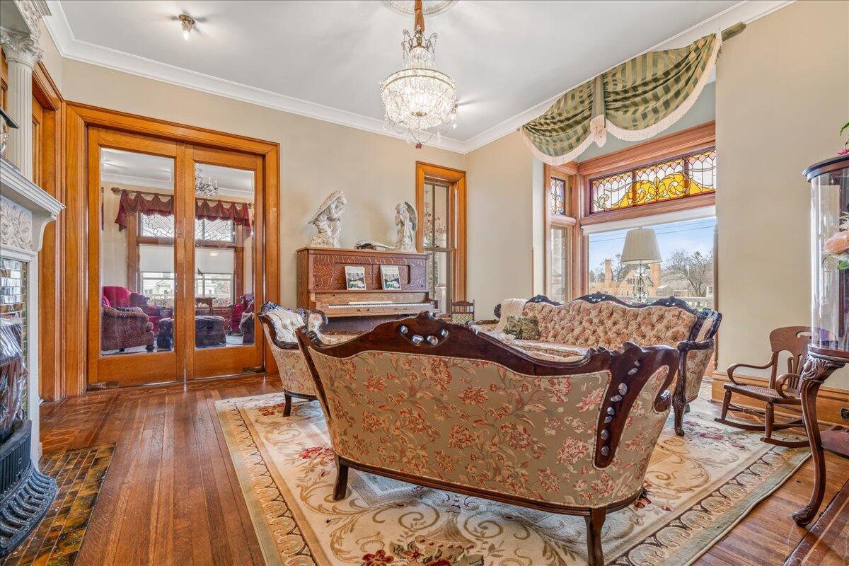 461 5th Street Manistee, MI 49660 - Photo 21 of 89 Main floor palor