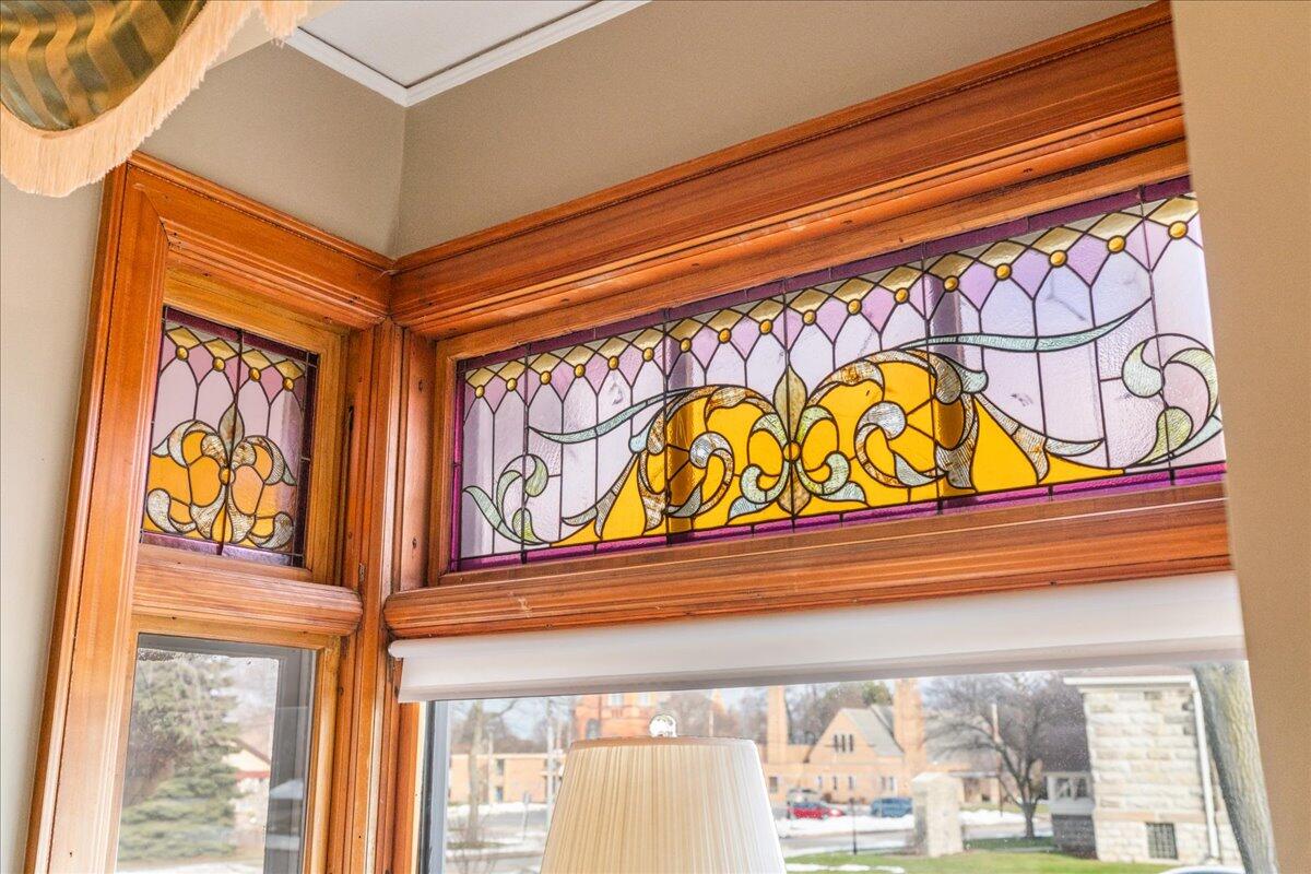 461 5th Street Manistee, MI 49660 - Photo 22 of 89 Original stained glass windows