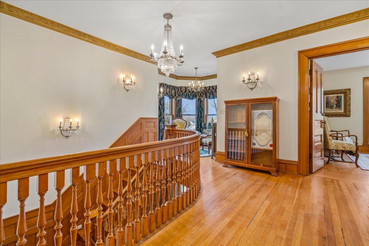 461 5th Street Manistee, MI 49660 - Photo 49 of 89 7 lovely wall sconces and chandelier
