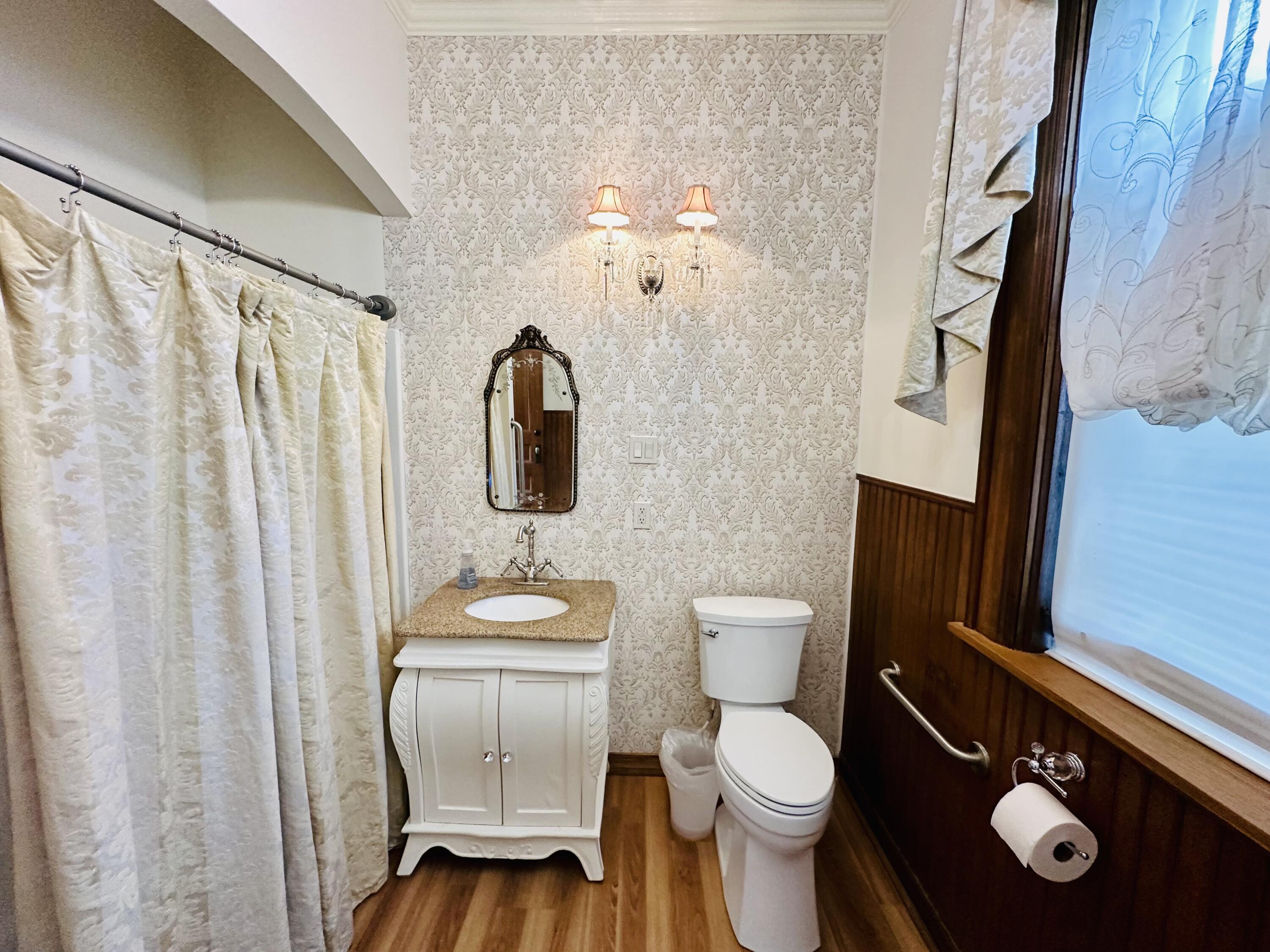 461 5th Street Manistee, MI 49660 - Photo 55 of 89 Extra full bath upstairs