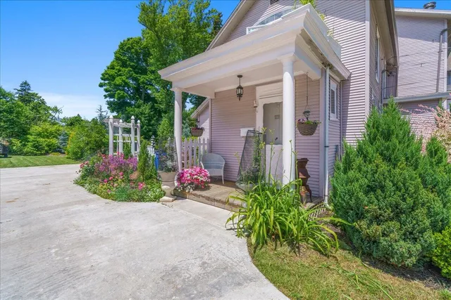 $699,000 | 461 5th Street, Manistee, MI 49660