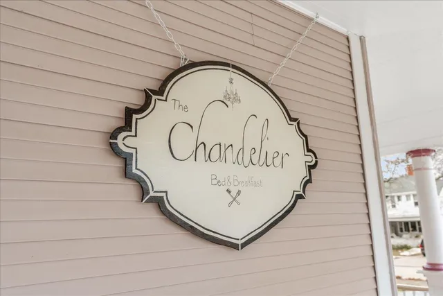 $699,000 | 461 5th Street, Manistee, MI 49660