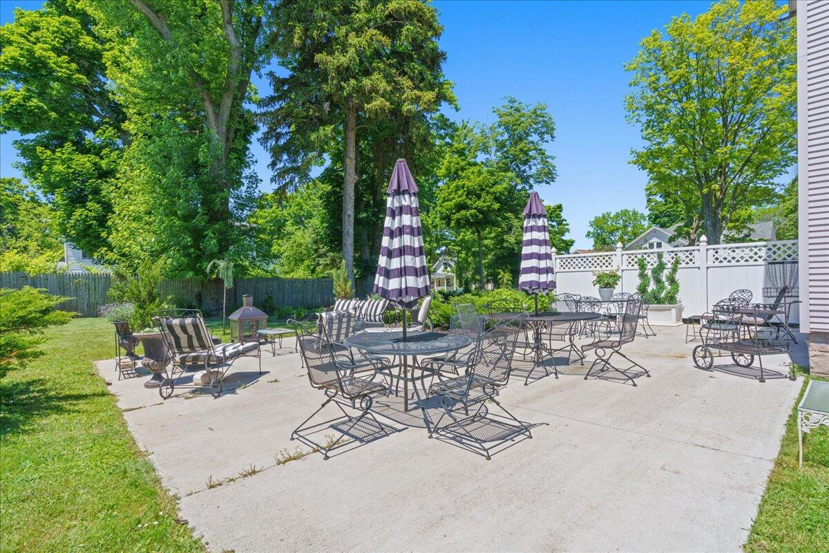 461 5th Street Manistee, MI 49660 - Photo 76 of 89 Large patio area to dine