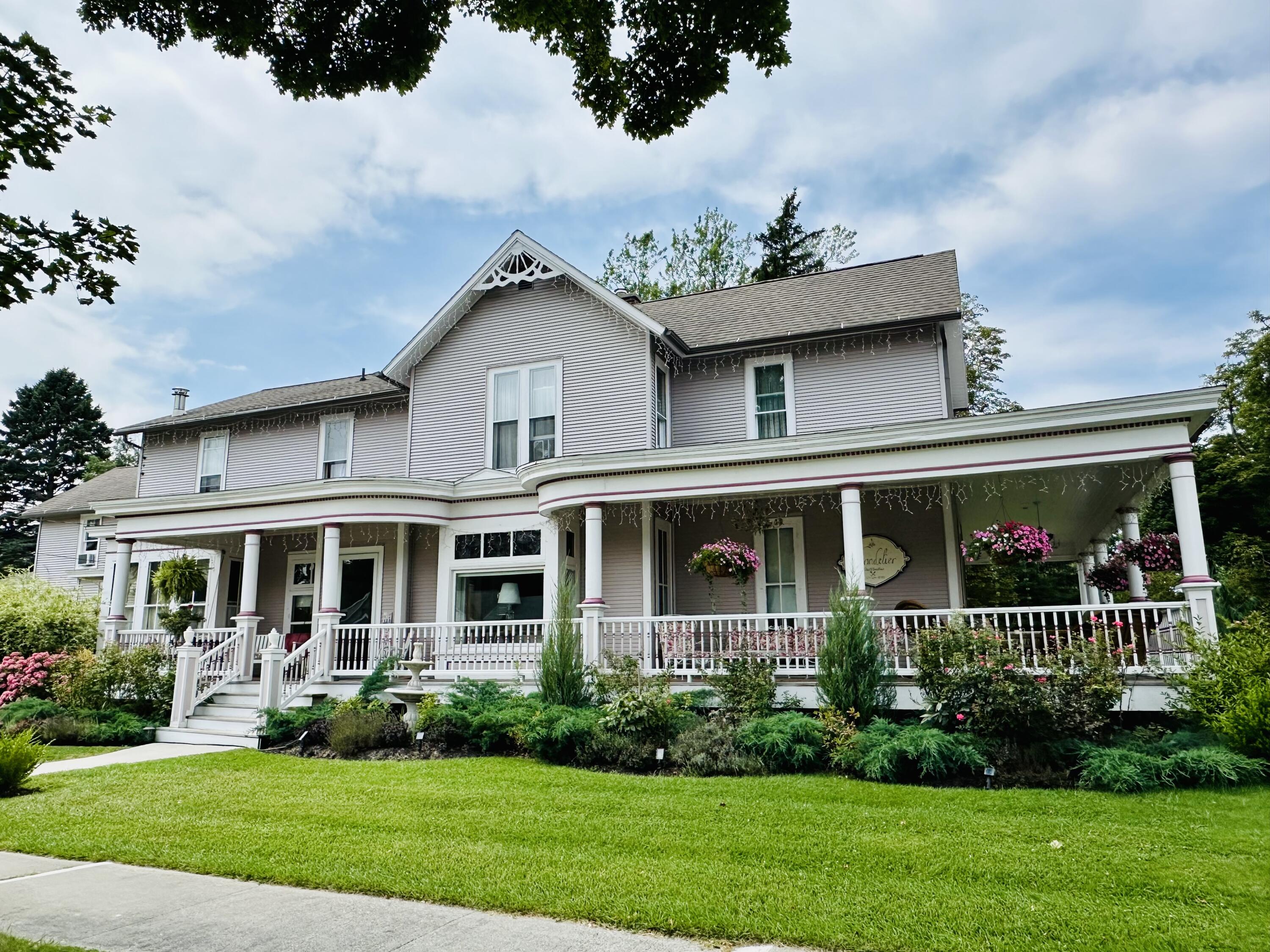 461 5th Street Manistee, MI 49660 - Photo 87 of 89 Large Victorian house