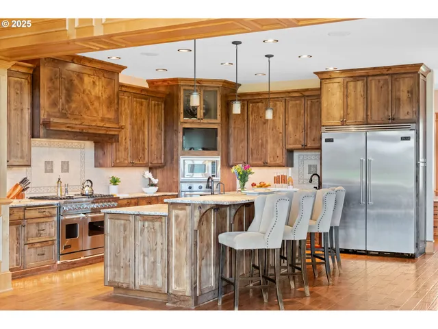 $4,495,000 | 1907 Southwest Brooklane Drive, Corvallis, OR 97333