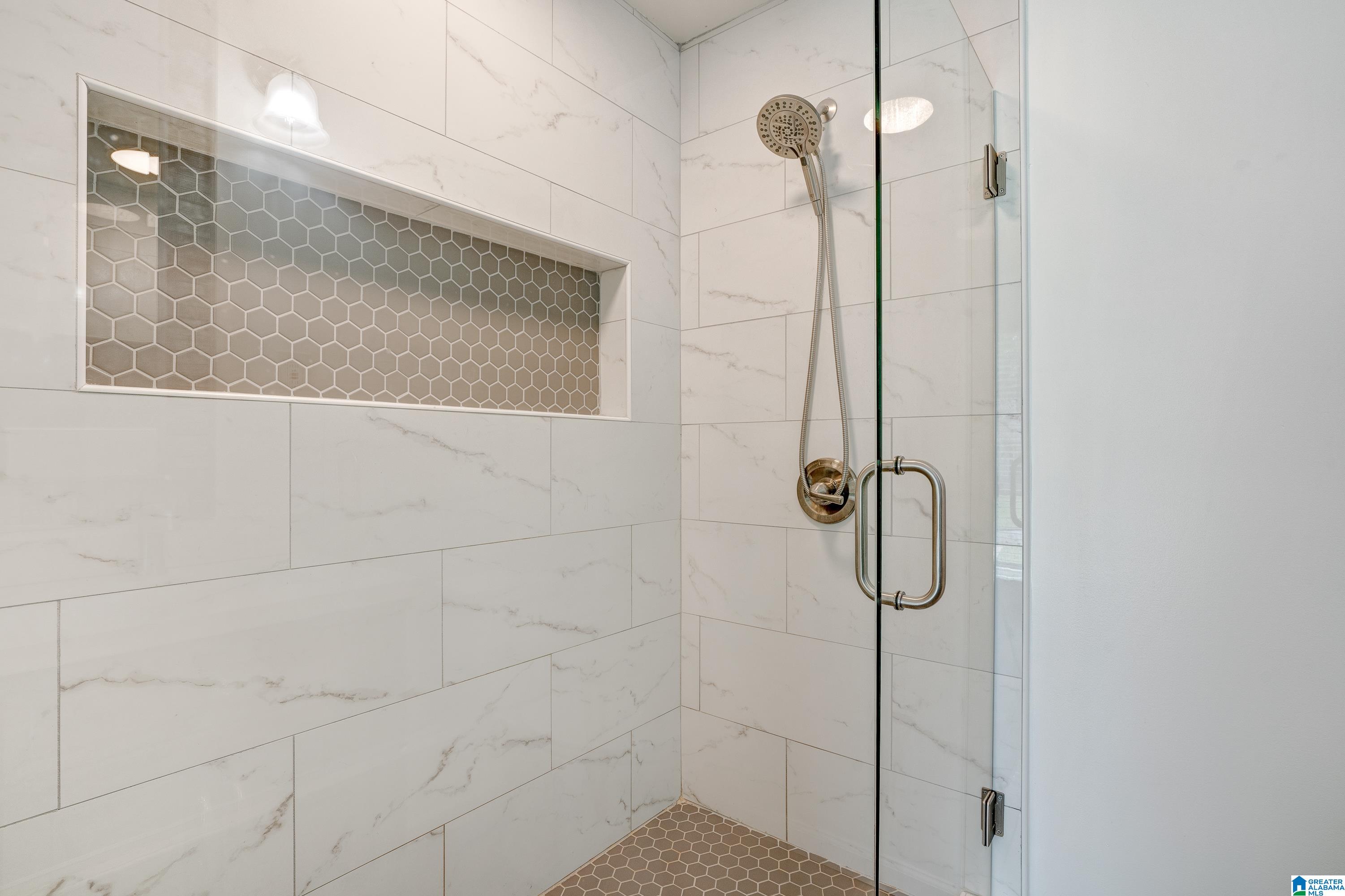 5804 Southhall Road Birmingham, AL 35213 - Photo 23 of 36