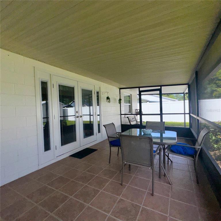 726 Stillview Circle Brandon, FL 33510 - Photo 33 of 44