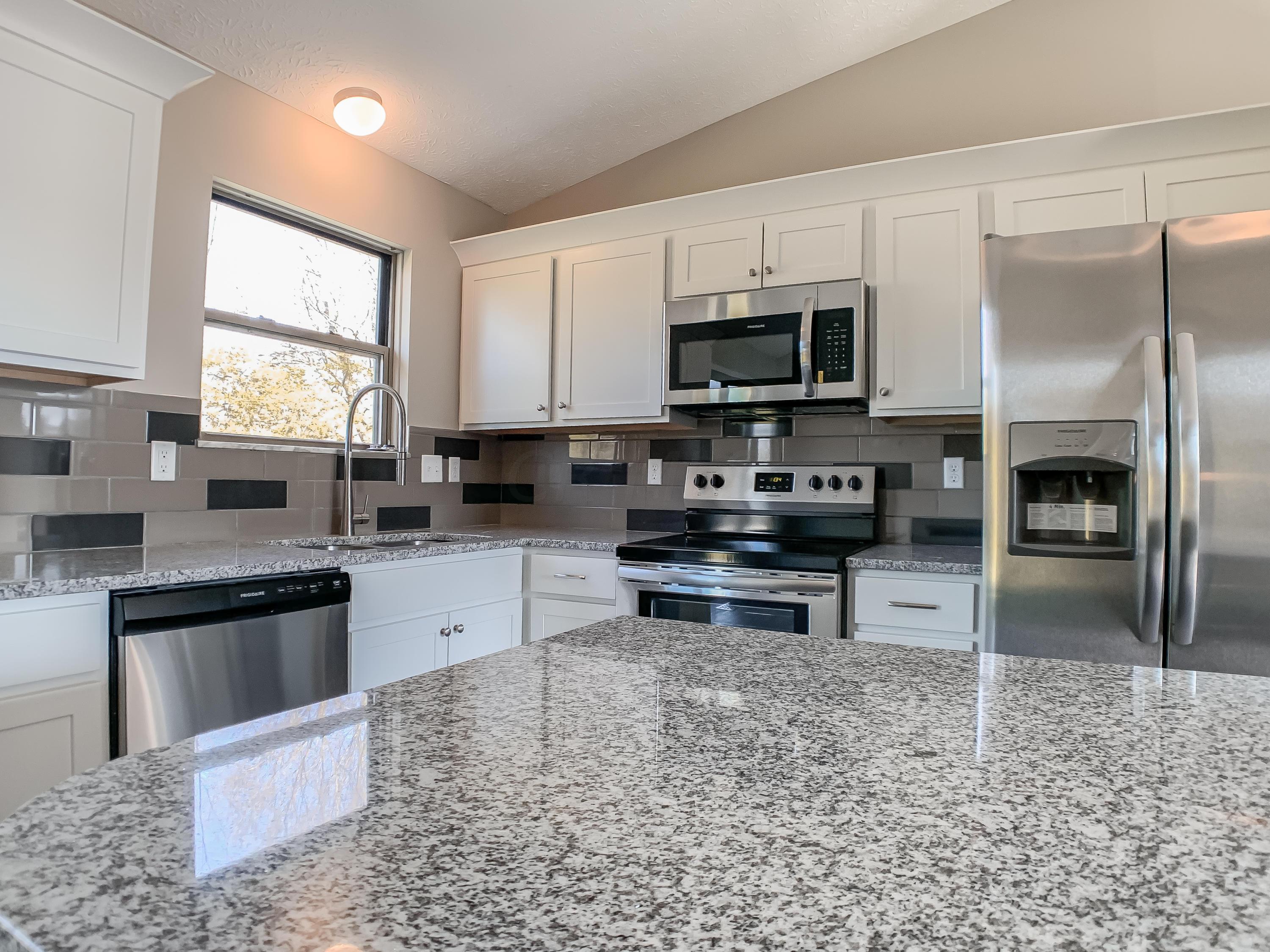 2725 Raphael Drive Columbus, OH 43232 - Photo 32 of 79 Gallery Image 32