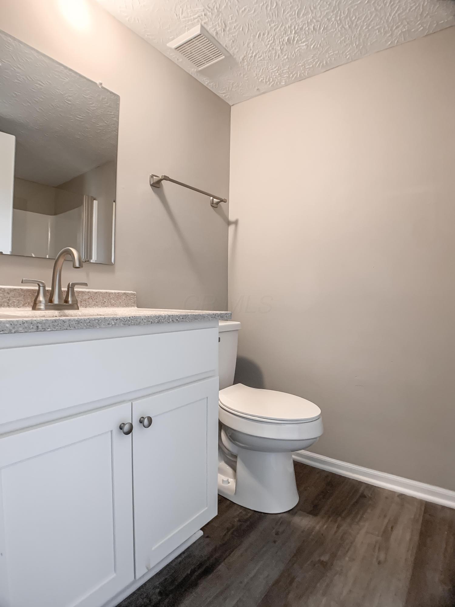 2725 Raphael Drive Columbus, OH 43232 - Photo 40 of 79 Gallery Image 40