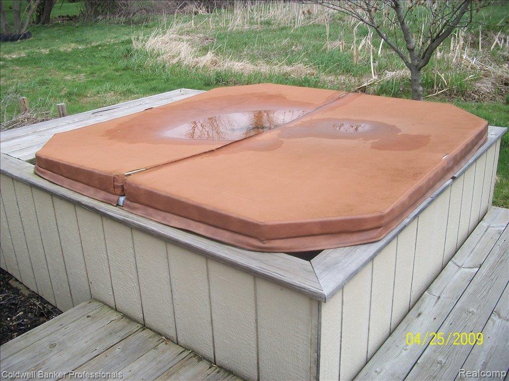 606 North Fairgrounds Road Imlay City, MI 48444 - Photo 2 of 9 014