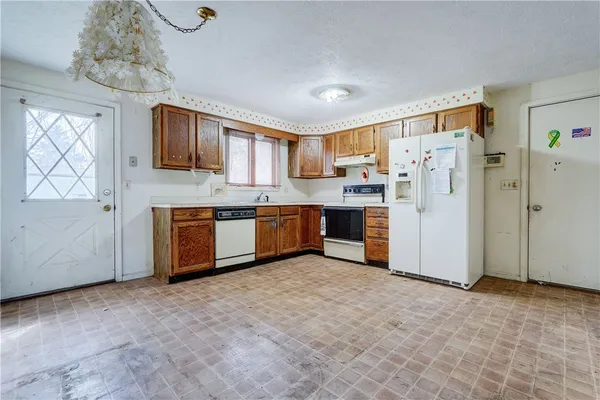 $139,000 | 42 Woodstock Lane, Clarkson, NY 14420