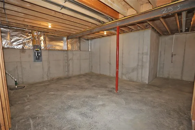 $409,950 | 1642 North 157th Terrace, Basehor, KS 66007