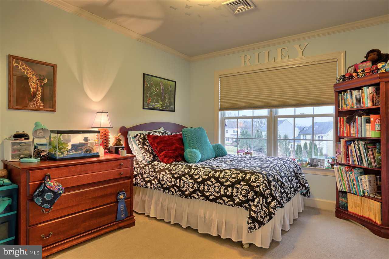 2521 Raleigh Road Hummelstown, PA 17036 - Photo 17 of 25 Gallery Image 17