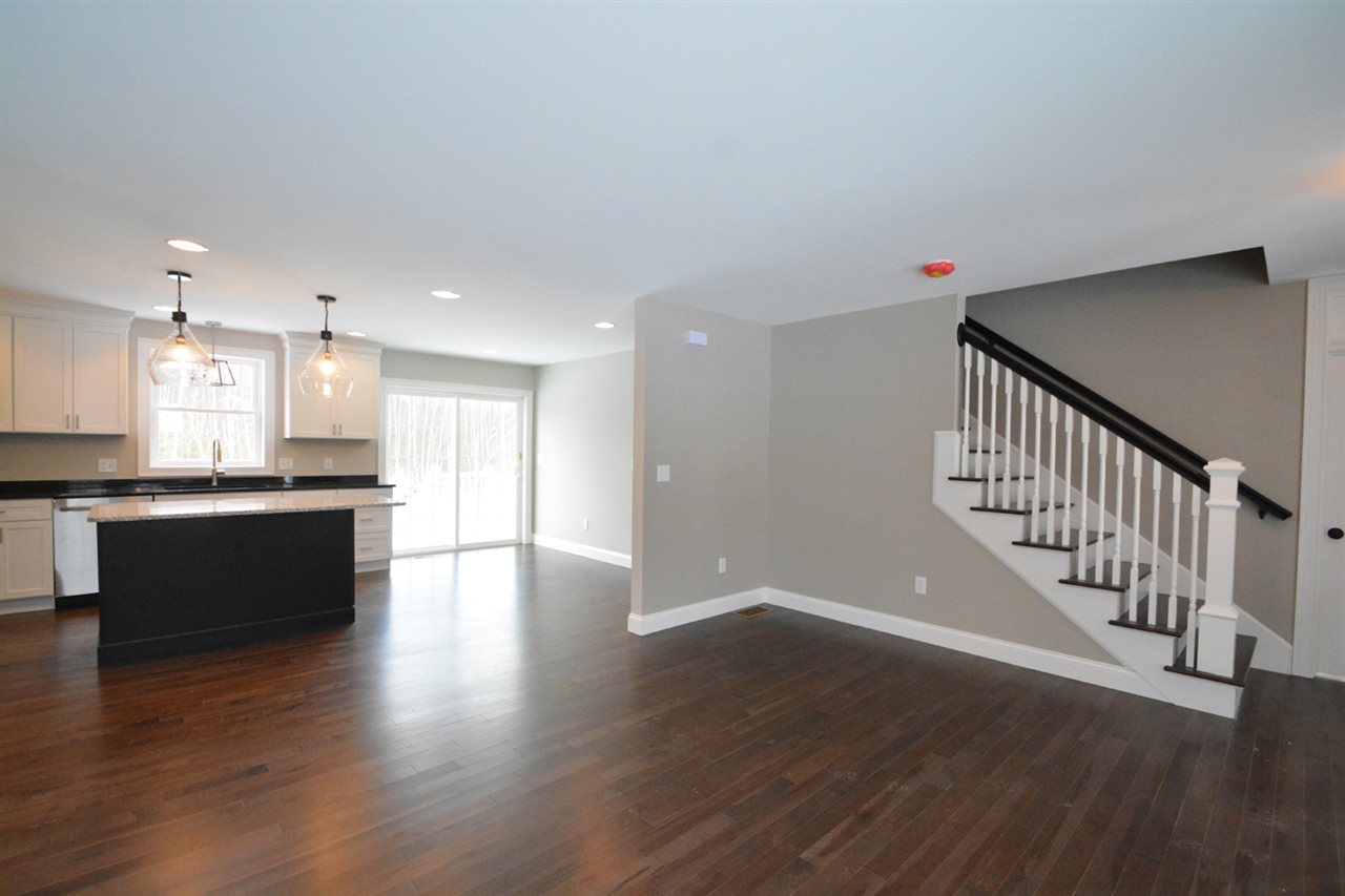 54 Constitution Way, Unit LOT 13 Rochester, NH 03867 - Photo 17 of 39