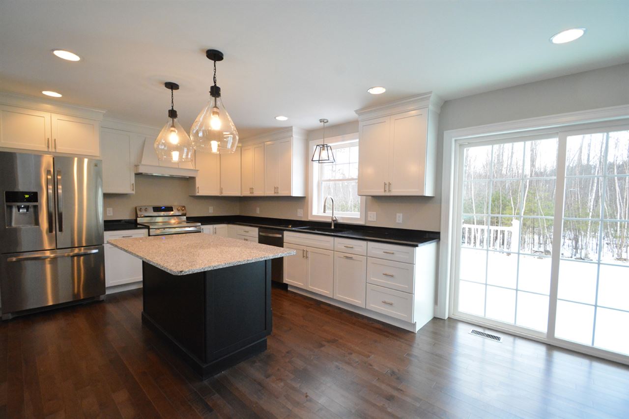 54 Constitution Way, Unit LOT 13 Rochester, NH 03867 - Photo 8 of 39