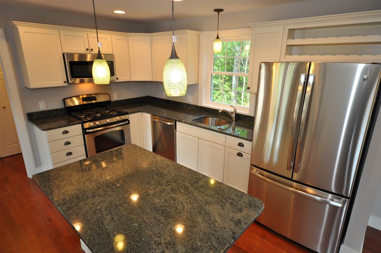 54 Constitution Way, Unit LOT 13 Rochester, NH 03867 - Photo 10 of 39