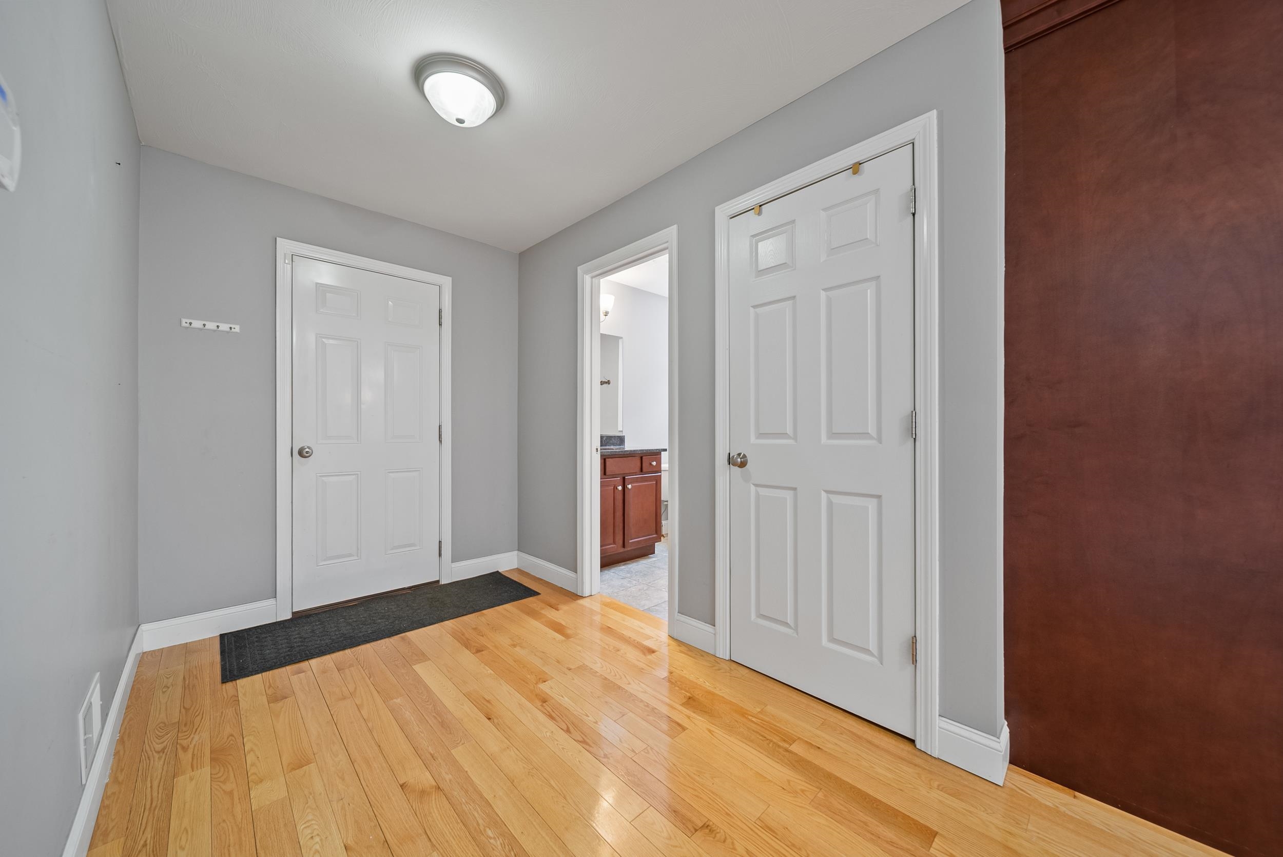 183 Hoit Road Concord, NH 03301 - Photo 31 of 56