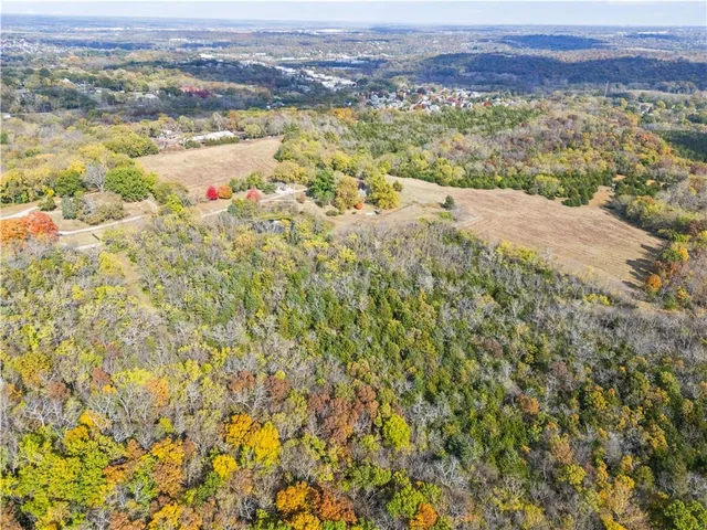 $2,900,000 | 21405 West 73rd Terrace, Shawnee, KS 66218