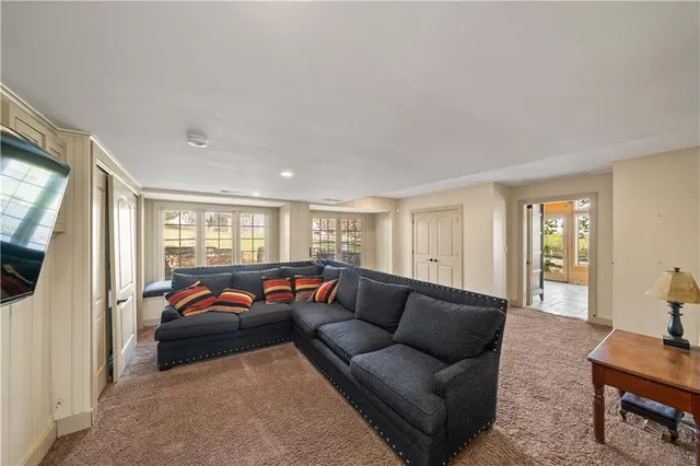 $2,900,000 | 21405 West 73rd Terrace, Shawnee, KS 66218