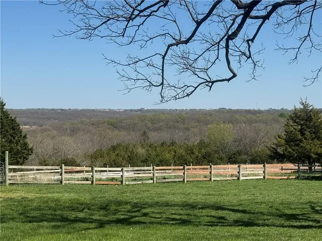 $2,900,000 | 21405 West 73rd Terrace, Shawnee, KS 66218