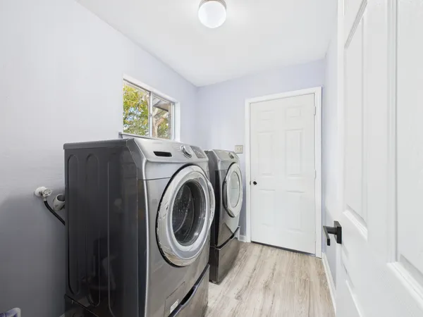 $2,100 | 10915 Sagedowne Lane, Houston, TX 77089