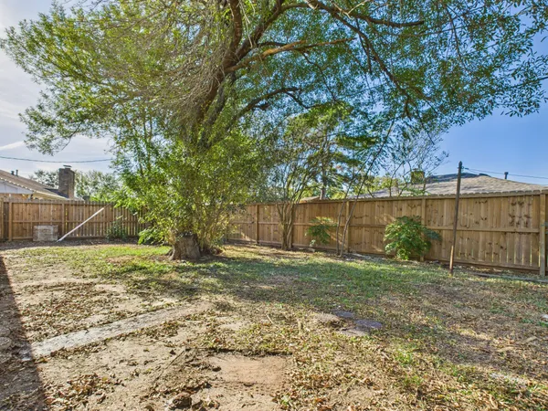 $2,200 | 10915 Sagedowne Lane, Houston, TX 77089