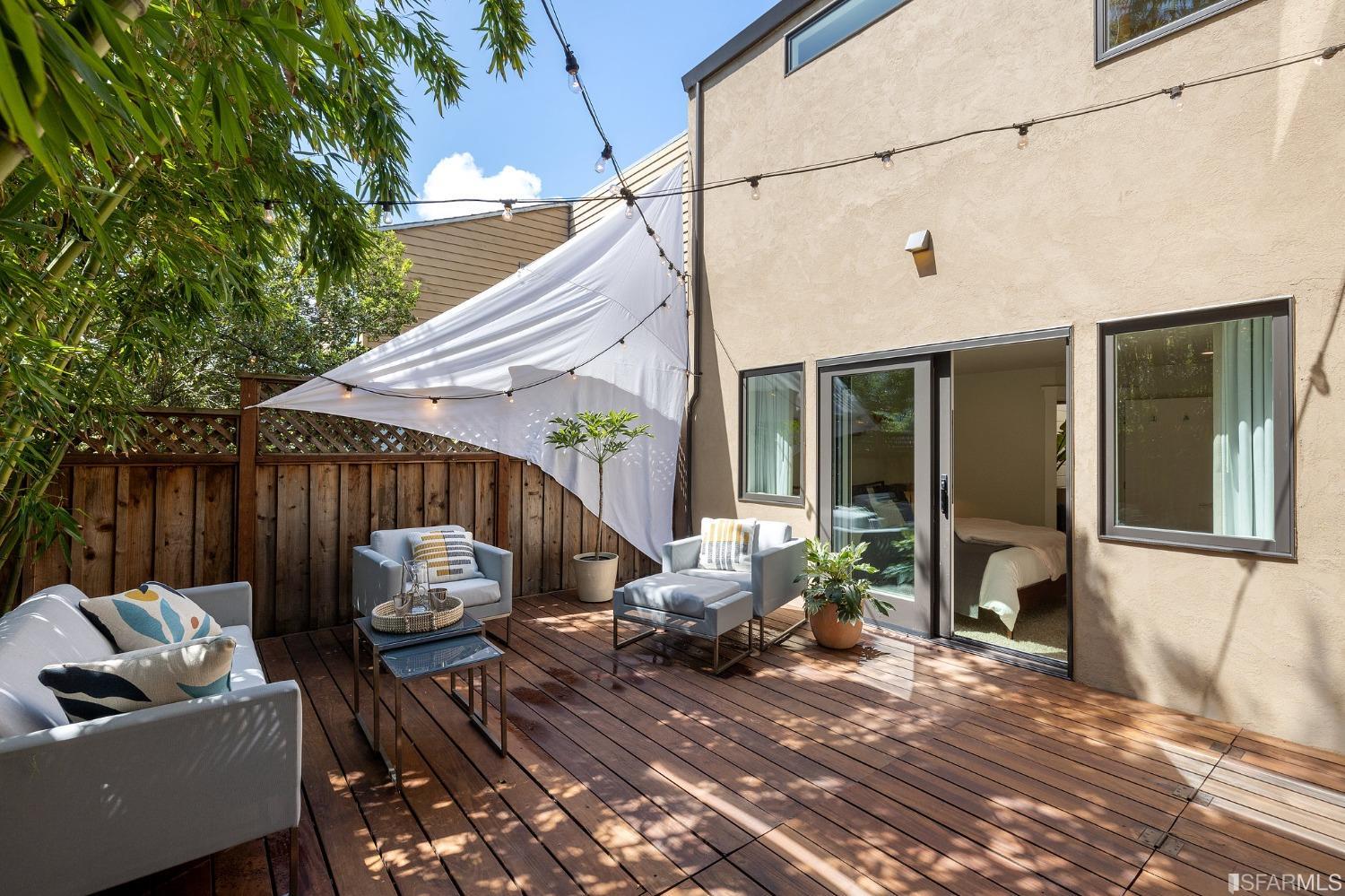 115 Wool Street San Francisco, CA 94110 - Photo 34 of 37 a view of a couches in the patio