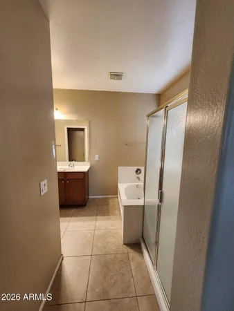 $2,549 | 7643 West Charter Oak Road, Peoria, AZ 85381