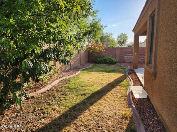 $2,549 | 7643 West Charter Oak Road, Peoria, AZ 85381