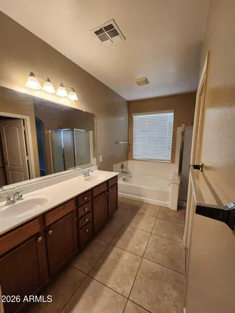 $2,549 | 7643 West Charter Oak Road, Peoria, AZ 85381