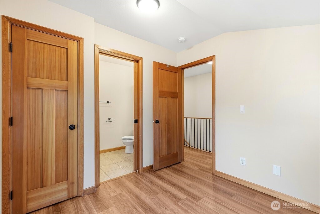 806 North 49th Street Seattle, WA 98103 - Photo 18 of 28