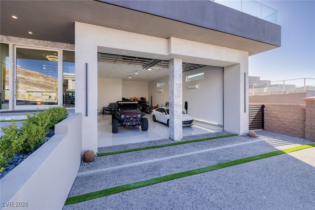 1205 Amber Rim Drive Henderson, NV 89012 - Photo 8 of 56