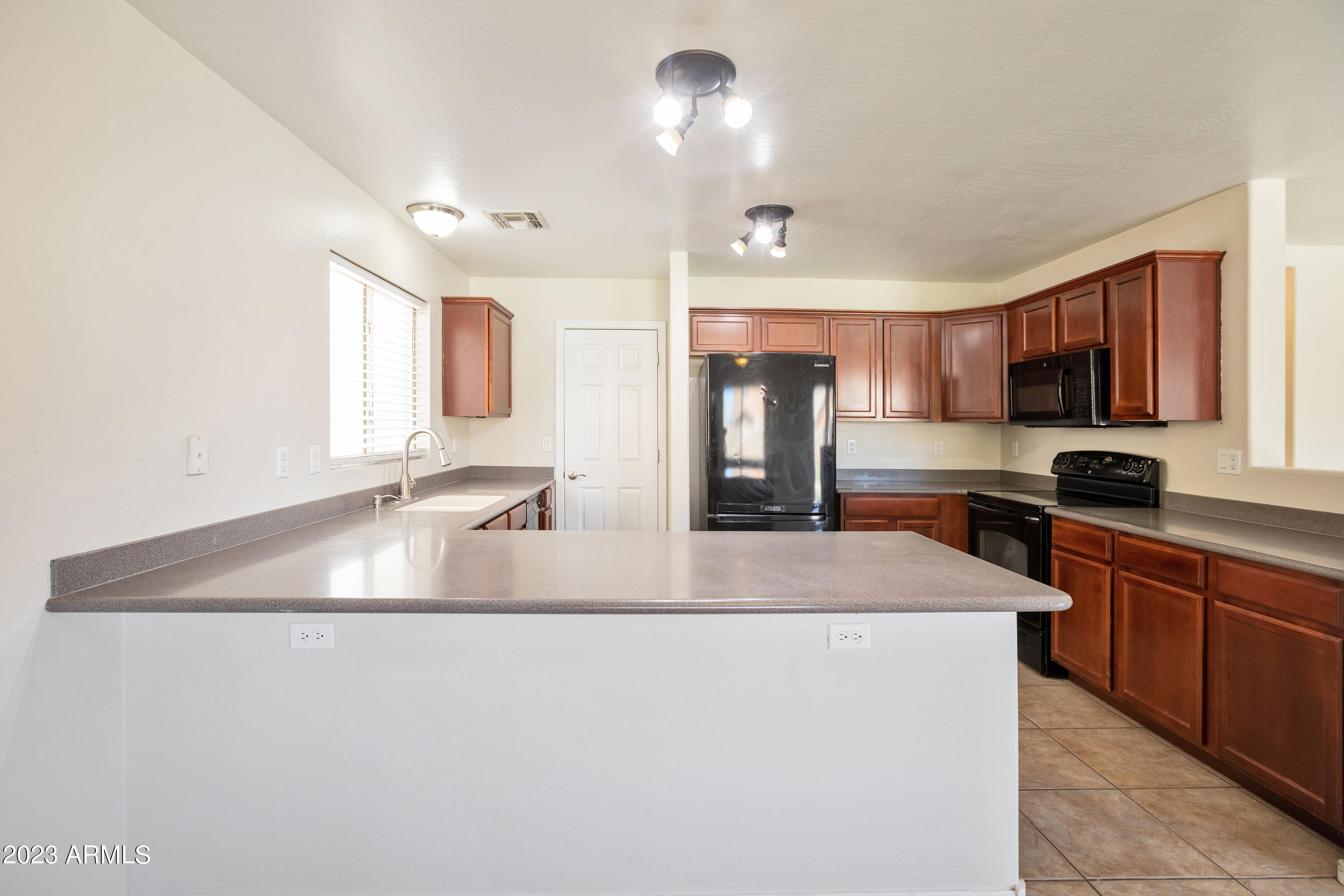43374 West Cowpath Road Maricopa, AZ 85138 - Photo 8 of 36 Cowpath - 2474